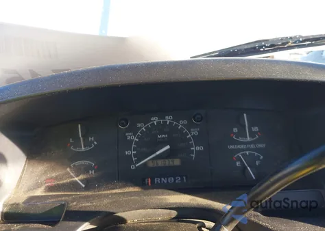 1996 Ford F150 z USA, uszkodzony, nr VIN 1FTEF15NXTLB21880